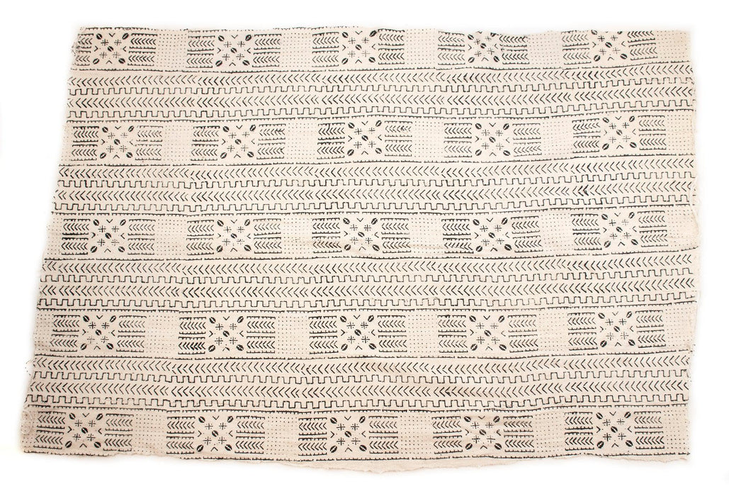 White Bogolan Mali Mud Cloth (Goundam Design) - The Bead Chest