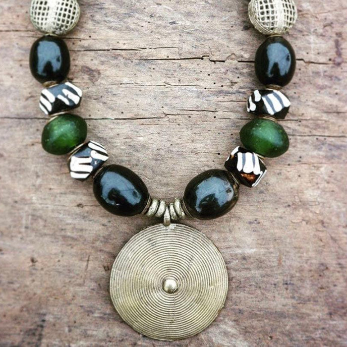 Inspo #832: Jewelry Design by @ataakumaa