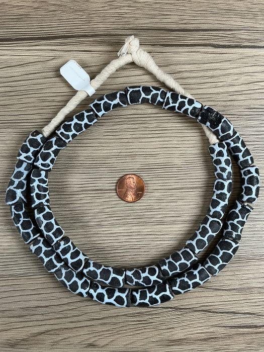 Hidden Gems: Black White Giraffe Pattern Krobo Beads