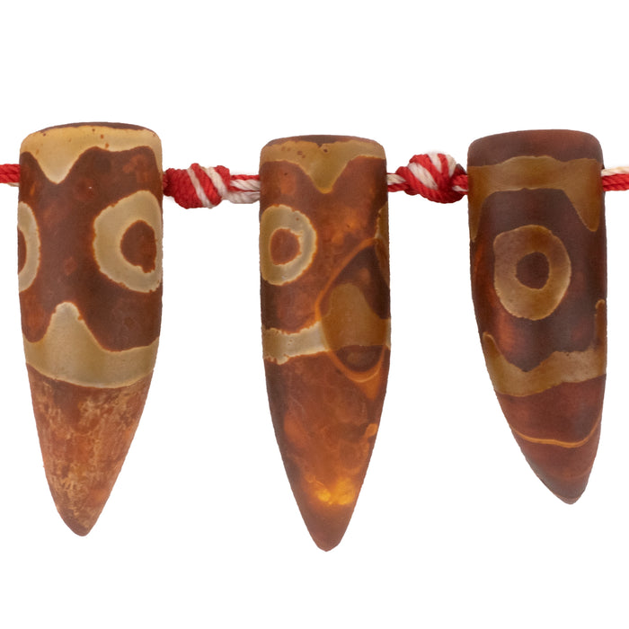 Tibetan Agate Tooth Pendant Beads - The Bead Chest