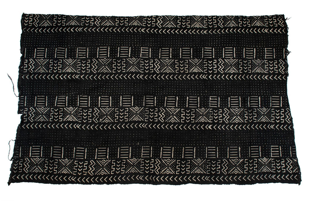 Ebony Black Bogolan Mali Mud Cloth (Niono Design) - The Bead Chest