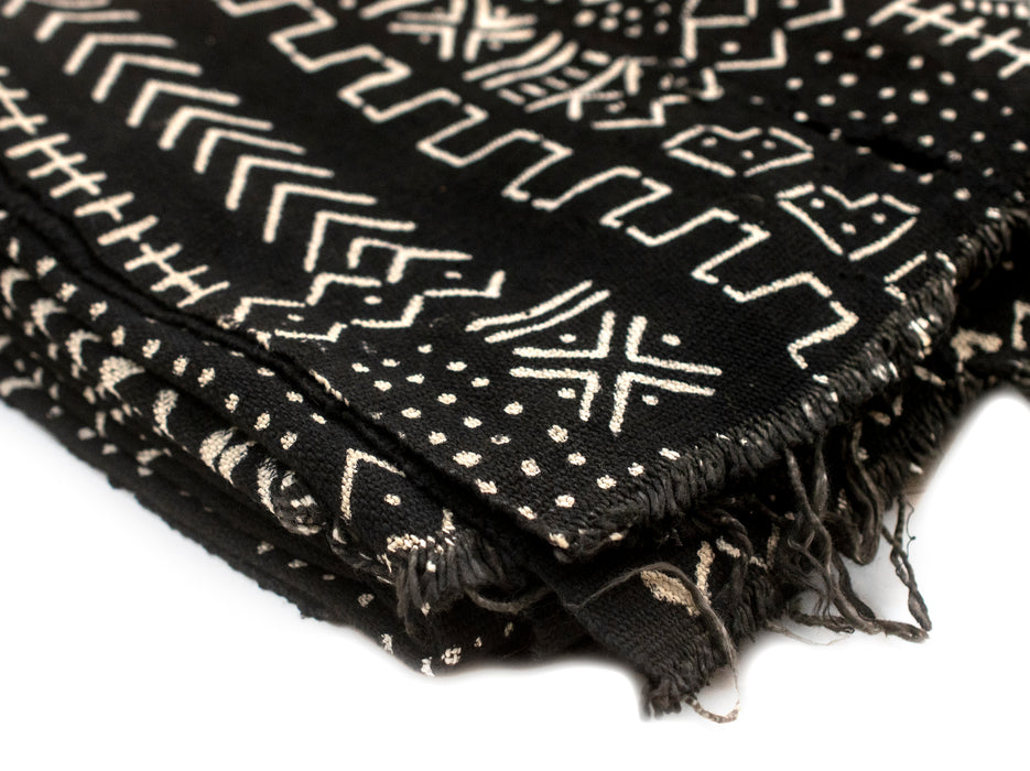 Ebony Black Bogolan Mali Mud Cloth (Sikasso Design) - The Bead Chest