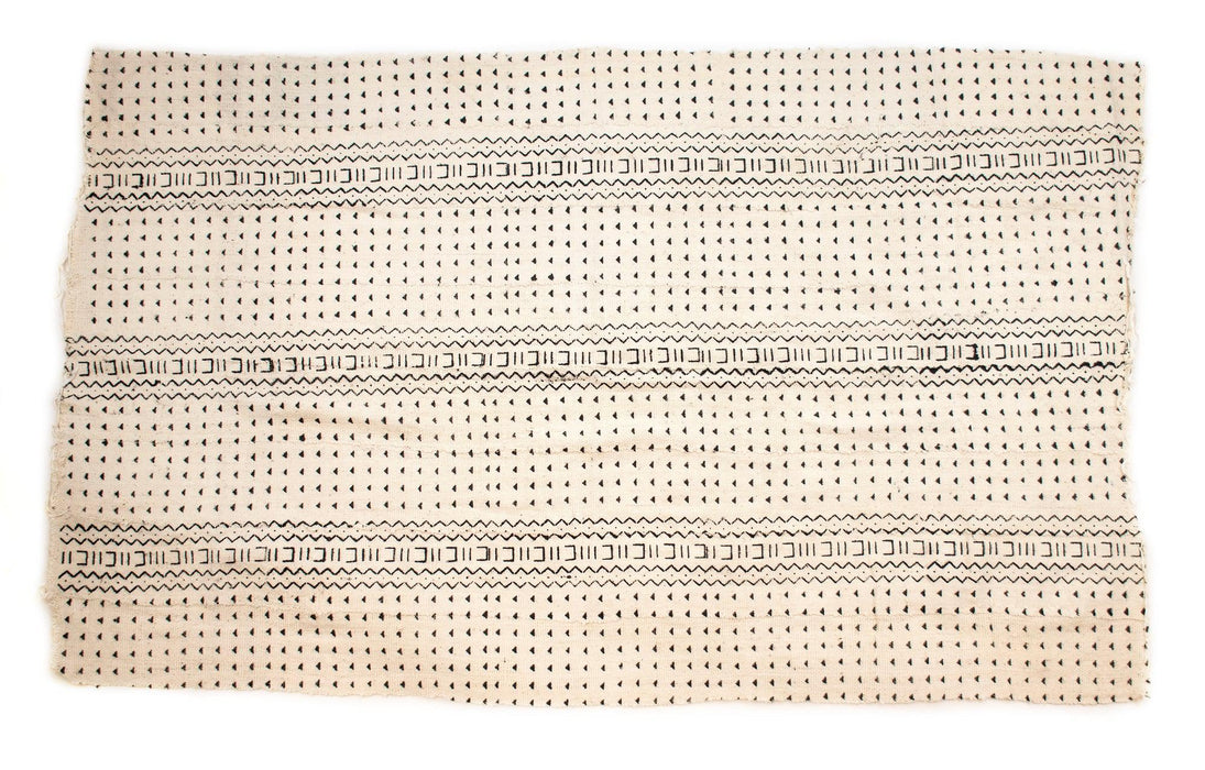 White Bogolan Mali Mud Cloth (Nioro Design) - The Bead Chest