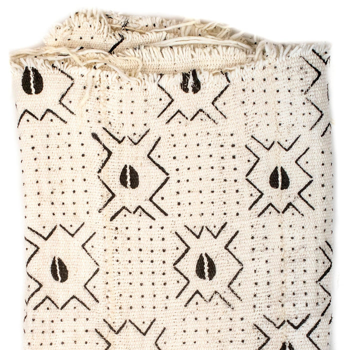 White Bogolan Mali Mud Cloth (Dotted Cowrie Design) - The Bead Chest