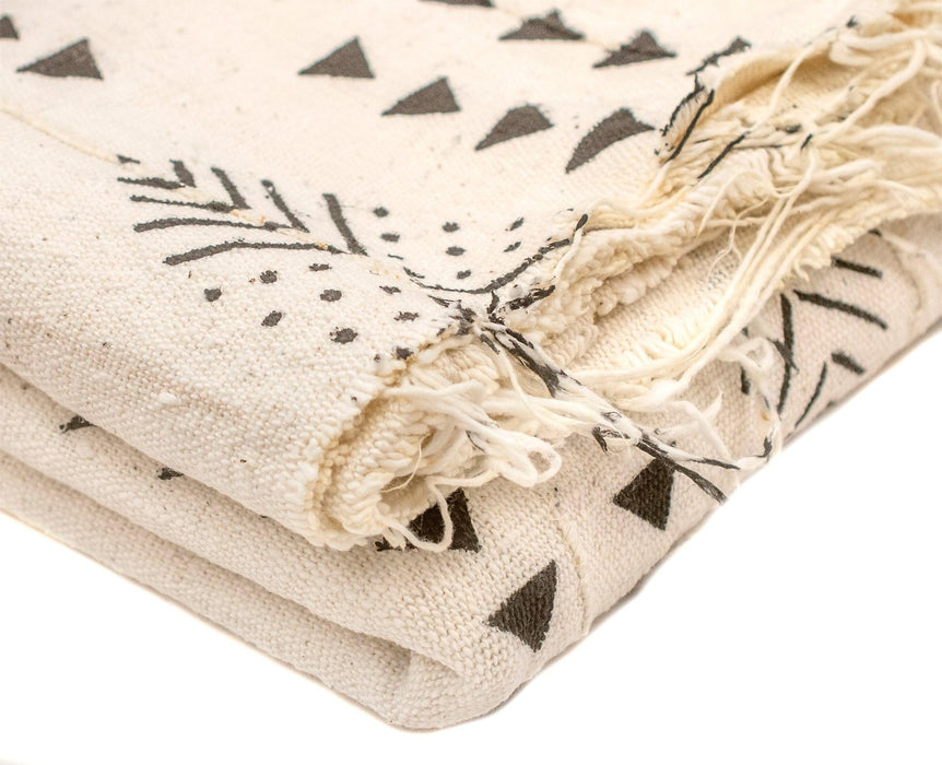 White Bogolan Mali Mud Cloth (Fataou Design) - The Bead Chest
