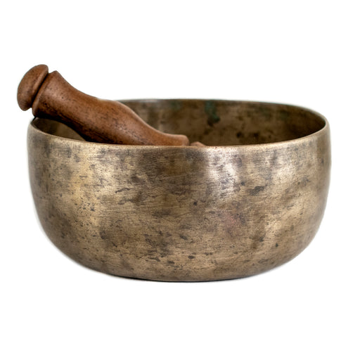 Antique Thadobati Singing Bowl, 7 Inches #13761 - The Bead Chest